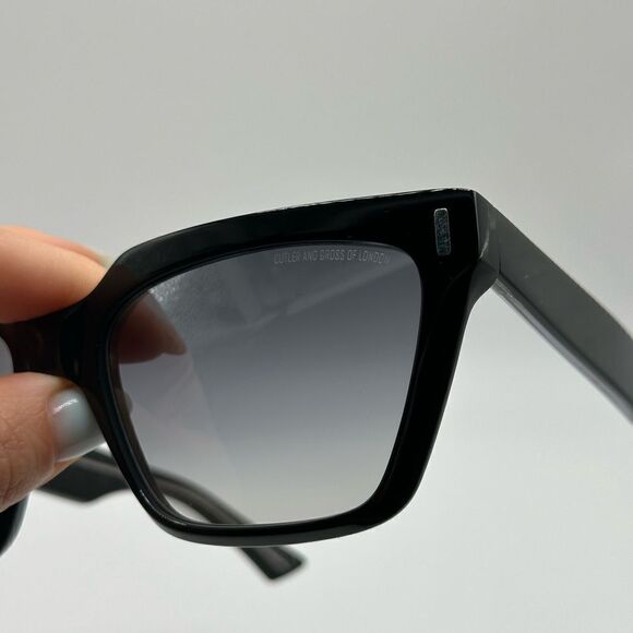 CUTLER AND GROSS Sunglasses CG1347S 001 Black Unisex NEW main image 6